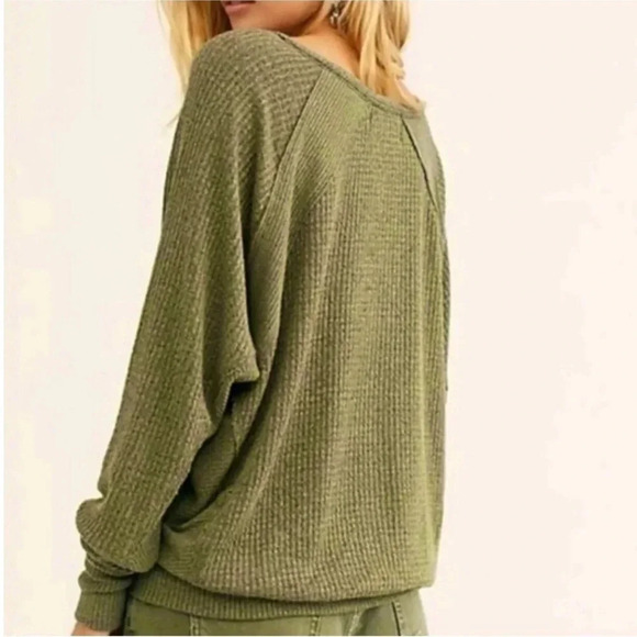 Free People Santa Clara Thermal in Ferngully - Picture 2 of 3